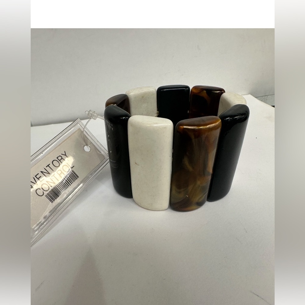 Elegant Black and White Bracelet